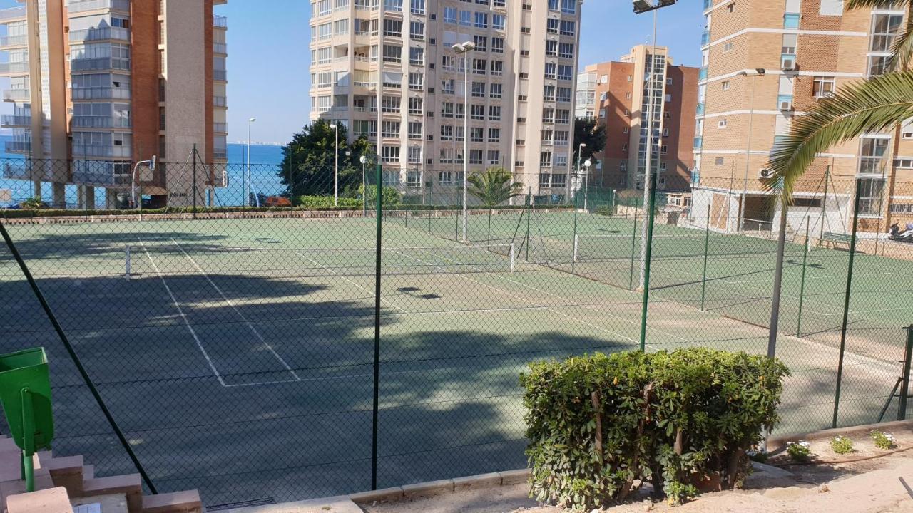 Relax Frente Al Mar De Alicante Apartment Exterior photo