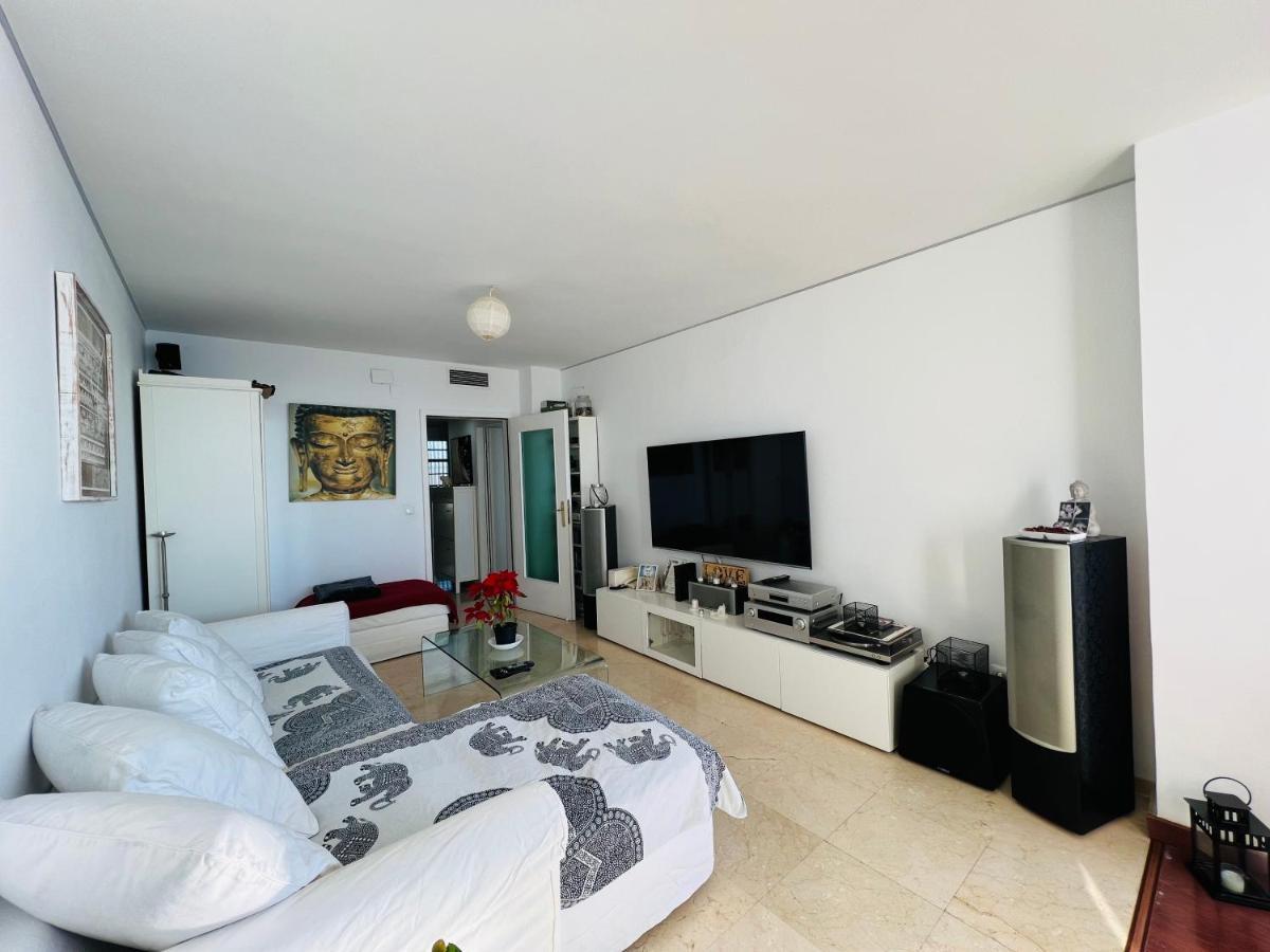Relax Frente Al Mar De Alicante Apartment Exterior photo